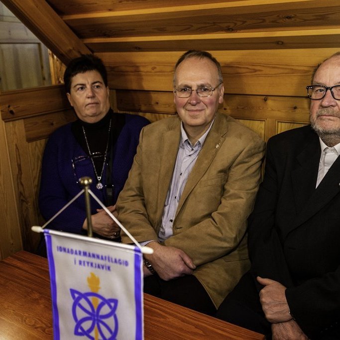 wimfrhaustf_231119_jsx1628