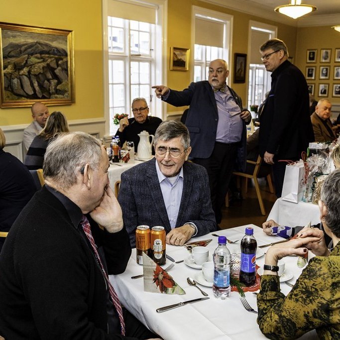 wimfrhaustf_231119_jsx1758