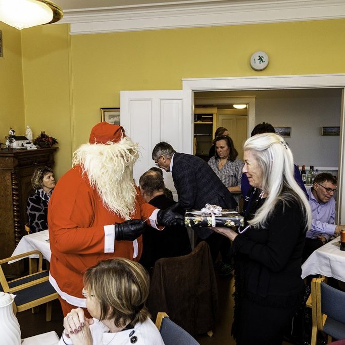 wimfrhaustf_231119_jsx1811