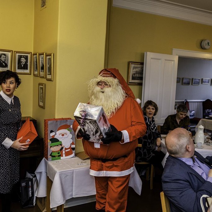 wimfrhaustf_231119_jsx1841