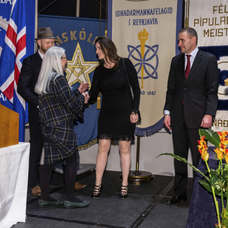 imfrnysv_030218_jsx6482