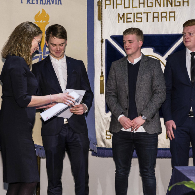 imfrnysv_030218_jsx6677