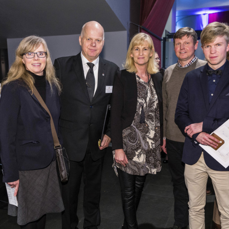 imfrnysv_030218_jsx6967