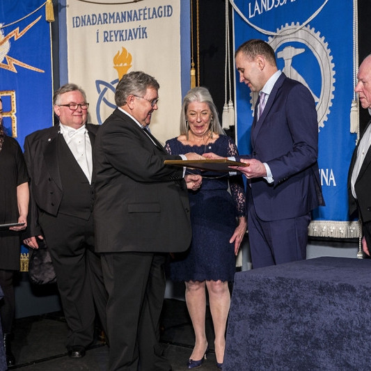 wnysveinaht-imfr_040217_jsx0375