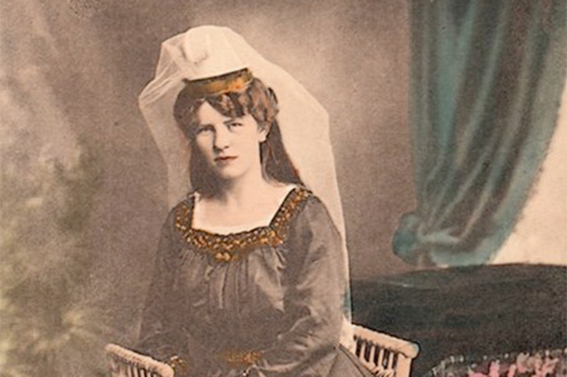 Anna Louise Ásmundsdóttir